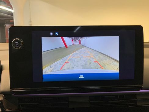 Used 2024 Honda Prologue Touring image 35