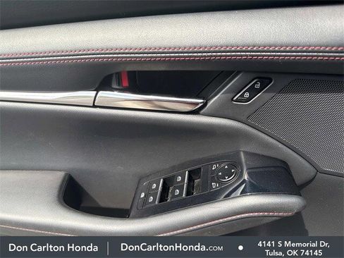 Used 2024 MAZDA MAZDA3 s image 8