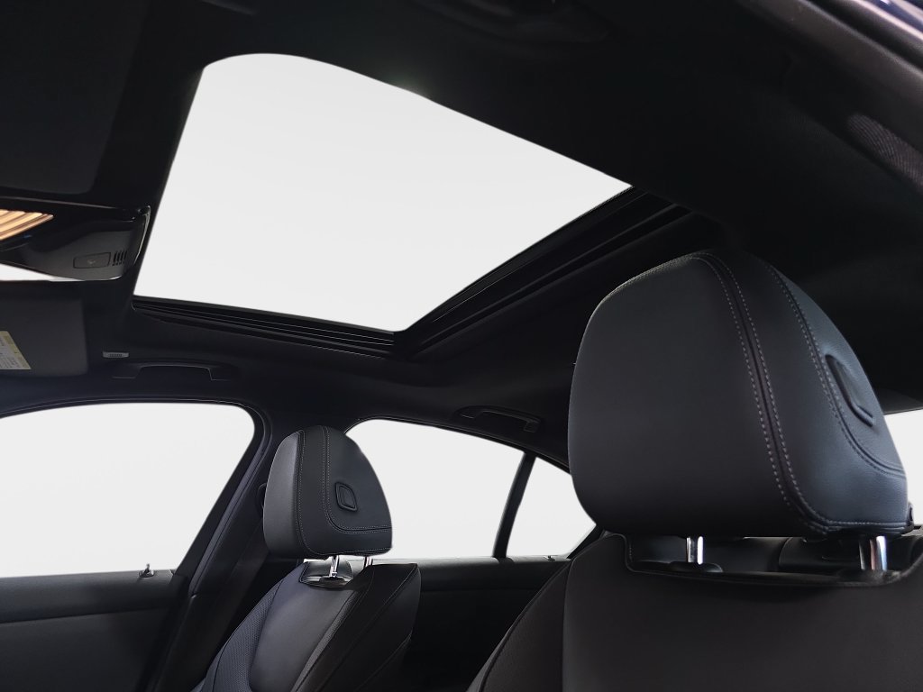 Certified 2023 BMW 330i Sedan w/ Premium Package RWD image 29