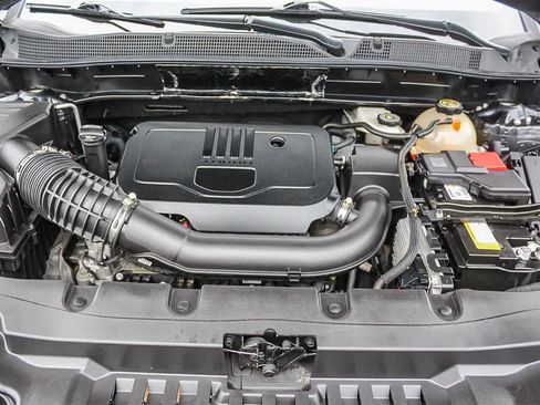 Used 2022 Chevrolet Blazer LT image 38