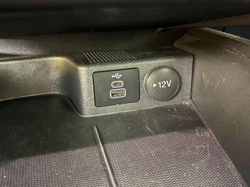 Used 2024 Ford Escape ST-Line AWD/4WD image 33