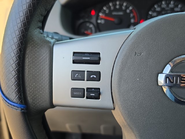 Used 2017 Nissan Frontier SV w/ SV Value Truck Package RWD image 19