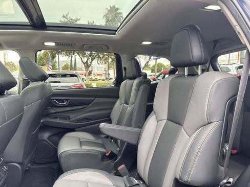 Certified 2023 Subaru Ascent Onyx Edition AWD/4WD image 13