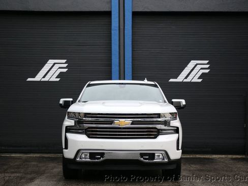 Used 2021 Chevrolet Silverado 1500 High Country w/ Technology Package AWD/4WD image 12