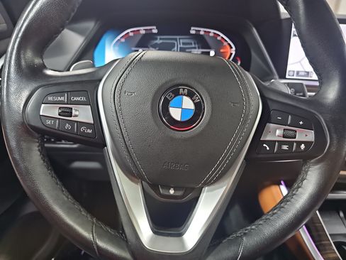 Used 2021 BMW X5 xDrive40i w/ Premium Package AWD/4WD image 17