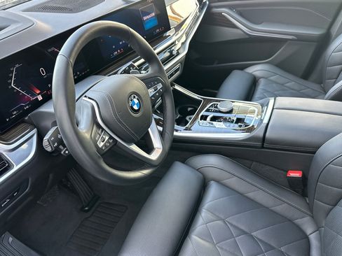 Used 2024 BMW X5 sDrive40i w/ Premium Package RWD image 9