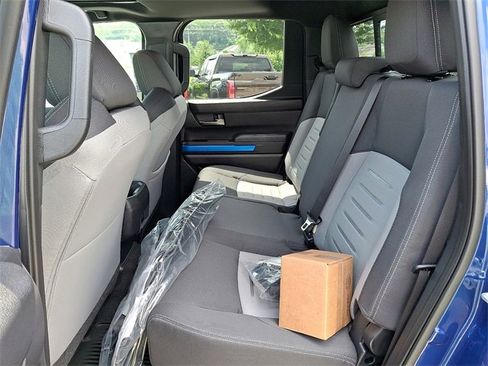 New 2025 Toyota Tacoma TRD Off-Road image 5