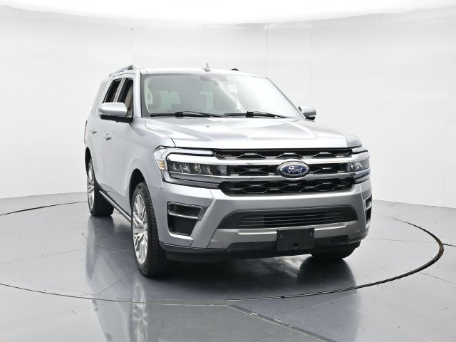 Certified 2024 Ford Expedition Limited RWD image 4