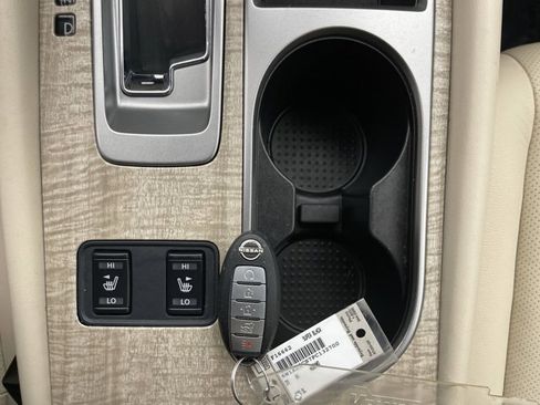 Used 2023 Nissan Murano SL w/ SL Moonroof Package image 22