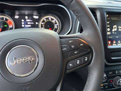 Used 2022 Jeep Cherokee Trailhawk w/ Sound & Nav Group image 24