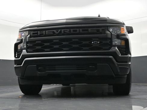 Used 2024 Chevrolet Silverado 1500 Custom w/ Turbomax Blackout Package RWD image 31