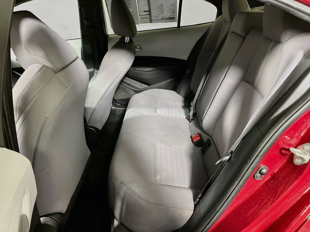 Used 2022 Toyota Corolla SE FWD image 25