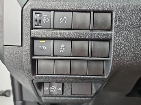 Used 2024 Toyota Tacoma TRD Sport AWD/4WD image 24