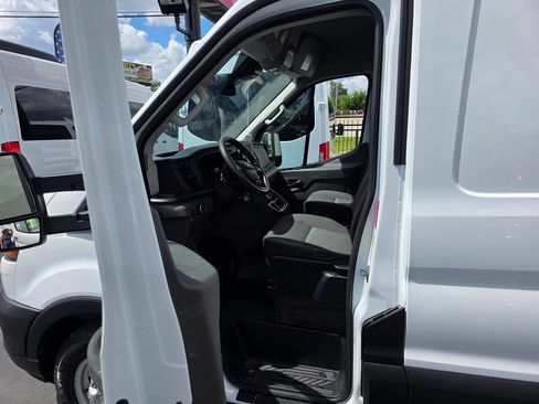 Used 2021 Ford Transit 250 Medium Roof AWD image 15