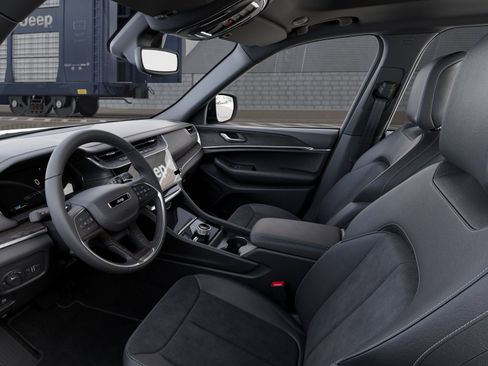 New 2026 Jeep Grand Cherokee Altitude image 22