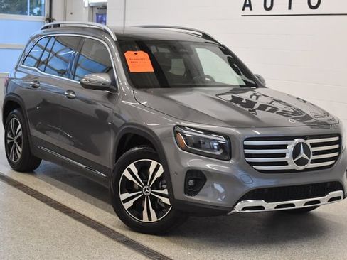 New 2026 Mercedes-Benz GLB 250 4MATIC image 1