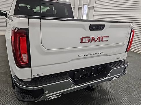 New 2026 GMC Sierra 1500 SLT w/ SLT Premium Plus Package image 7