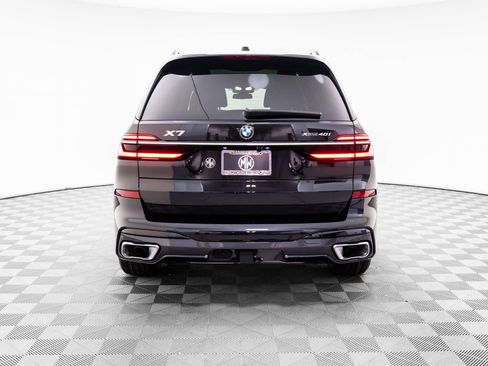 Certified 2025 BMW X7 xDrive40i w/ Executive Package image 5