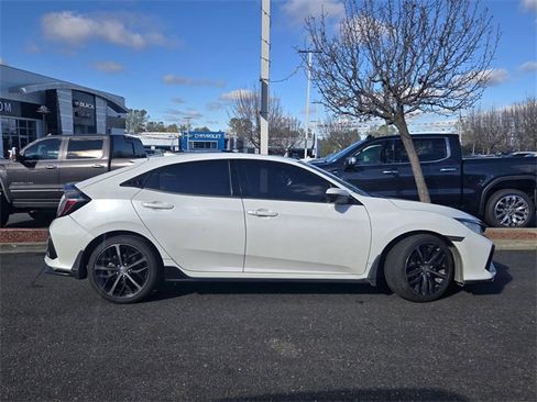 Used 2021 Honda Civic Sport Touring image 3