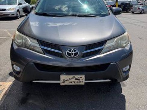 Used 2014 Toyota RAV4 Limited w/ Technology Package AWD/4WD image 3