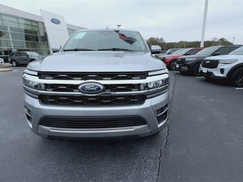 Certified 2024 Ford Expedition Max Limited image 3