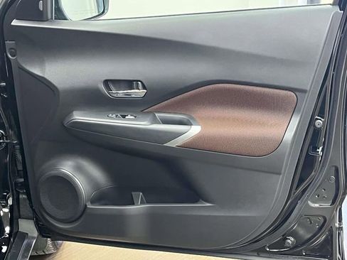 Used 2024 Nissan Kicks SR image 24