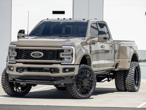 Used 2026 Ford F450 King Ranch w/ Chrome Package AWD/4WD image 1