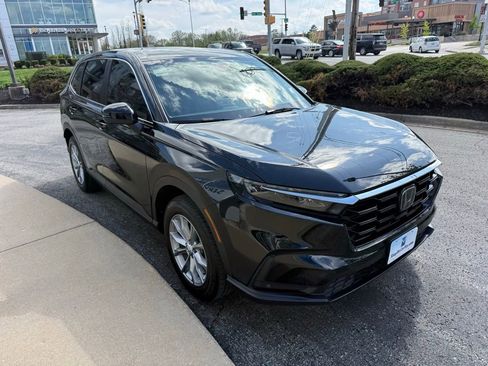 Used 2023 Honda CR-V EX-L image 3