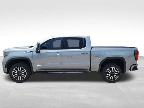 Certified 2026 GMC Sierra 1500 AT4 w/ AT4 Premium Package AWD/4WD image 9