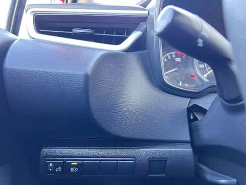 Used 2020 Toyota Corolla LE FWD image 27
