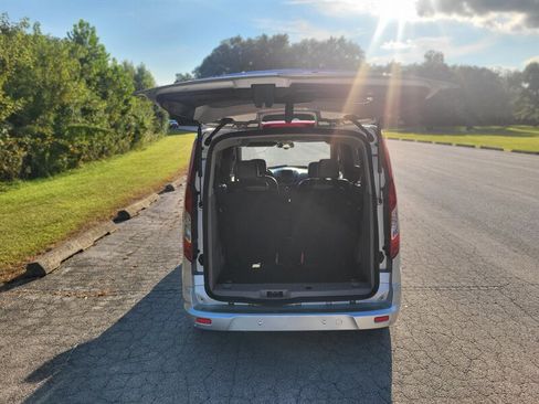 Used 2016 Ford Transit Connect Titanium image 10