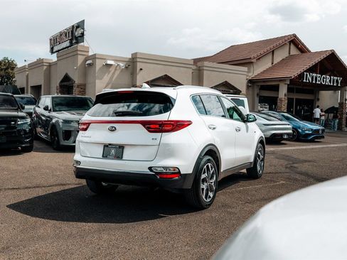 Used 2021 Kia Sportage EX AWD/4WD image 6