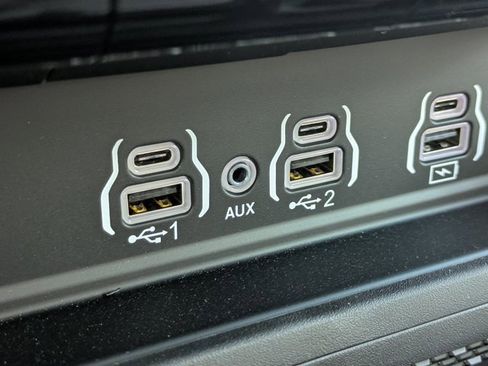 New 2026 RAM 3500 Longhorn image 19