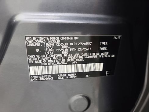 Used 2018 Toyota RAV4 XLE w/ Plus Extra Value Package FWD image 41