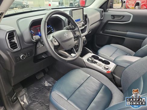 Used 2023 Ford Bronco Sport Outer Banks w/ Tech Package AWD/4WD image 16