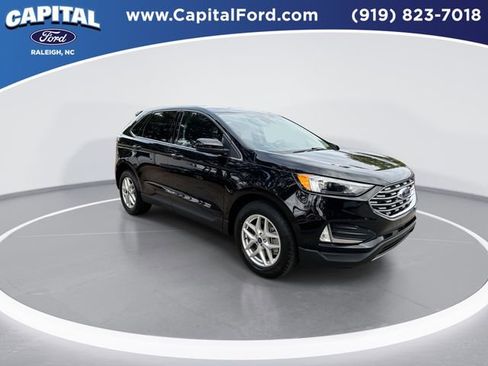 Certified 2022 Ford Edge SEL w/ Convenience Package image 2