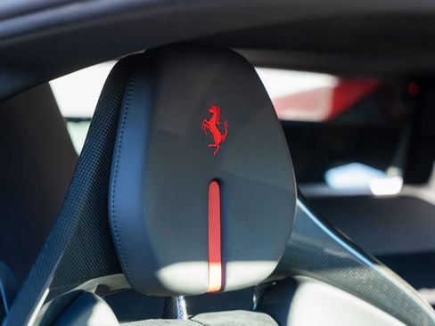 Used 2022 Ferrari SF90 Stradale AWD/4WD image 16