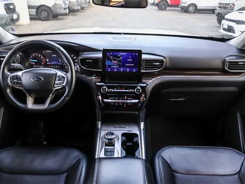 Used 2023 Ford Explorer Limited w/ Equipment Group 301A image 12
