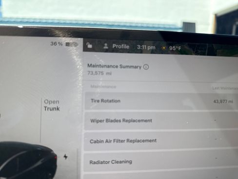 Used 2024 Tesla Model 3 Standard Range RWD image 16