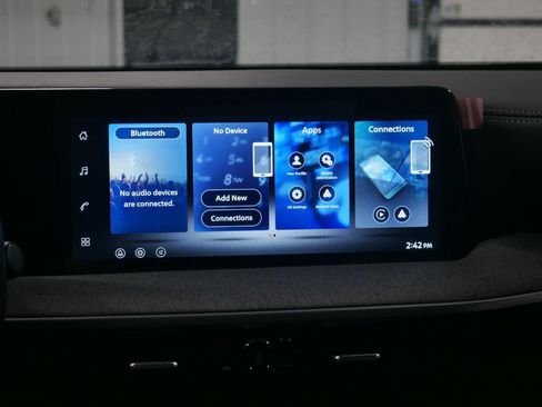 New 2026 Nissan Kicks SV image 21