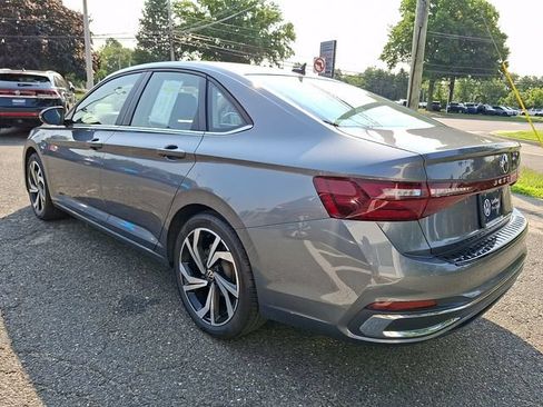 Certified 2026 Volkswagen Jetta SEL FWD image 4
