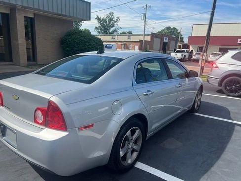 Used 2012 Chevrolet Malibu LT w/ Sunroof Package FWD image 4