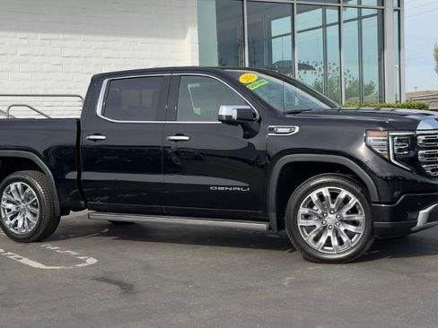 New 2026 GMC Sierra 1500 Denali w/ Denali Reserve Package image 3
