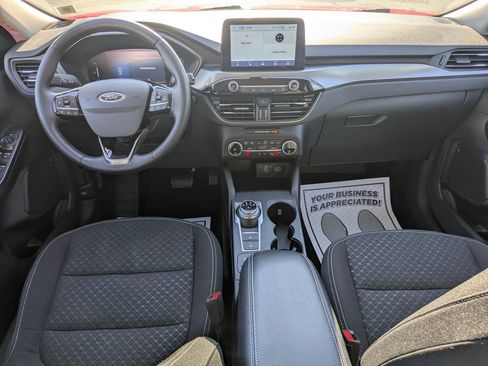 Used 2024 Ford Escape Active image 3