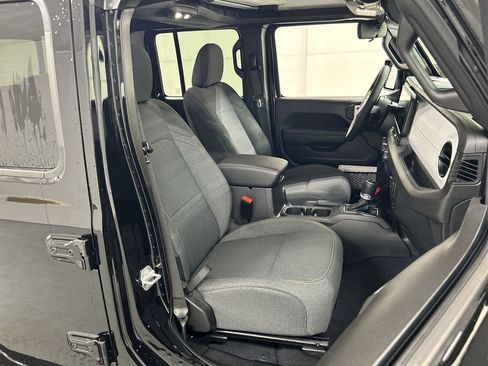 New 2026 Jeep Gladiator Sport AWD/4WD image 23