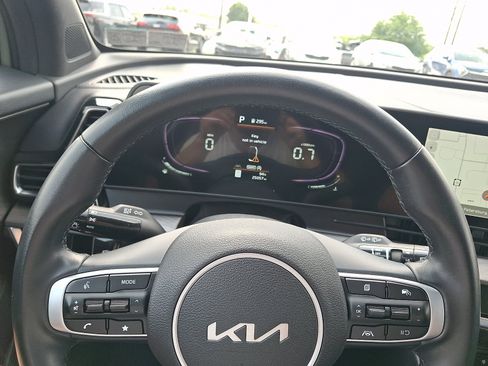 Used 2023 Kia Sportage X-Line AWD/4WD image 18
