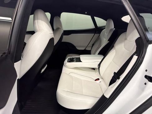 Used 2022 Tesla Model S Plaid AWD/4WD image 25