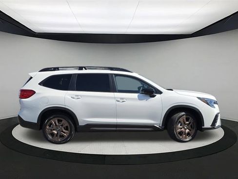 New 2025 Subaru Ascent Bronze Edition image 8