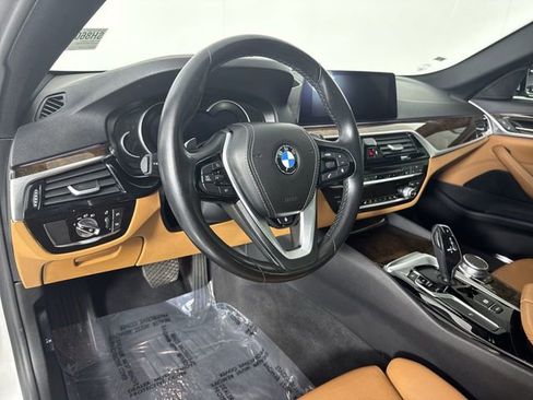 Used 2019 BMW 540i xDrive w/ Convenience Package image 23