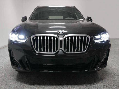 Used 2024 BMW X3 sDrive30i w/ Premium Package RWD image 2